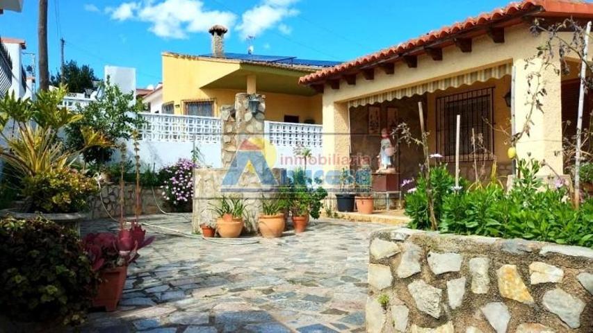 Chalet en venta en Potríes photo 0