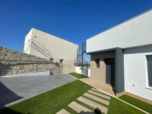 Chalet en venta en Algorfa, Comunidad valenciana photo 0