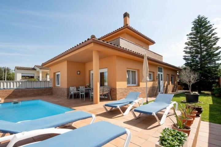 Casa en venta en Palafrugell, Palafrugell photo 0