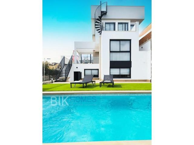 Chalet en venta en Algorfa photo 0