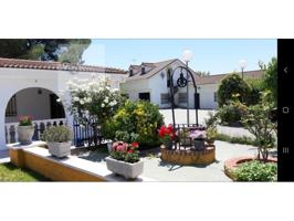 Chalet en venta en Illescas photo 0