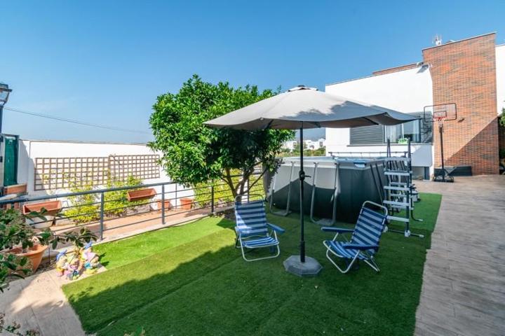 Chalet en venta en Alhendín, ALHENDÍN CENTRO photo 0