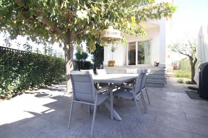 Chalet en venta en Olesa de Montserrat, Les Planes photo 0