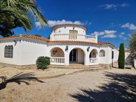 Chalet en venta en Miami Platja, Centro photo 0