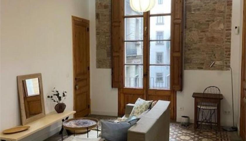 Apartamento en venta en Barcelona photo 0