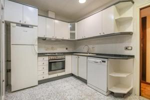 Apartamento en venta en Barcelona, El Poblenou photo 0