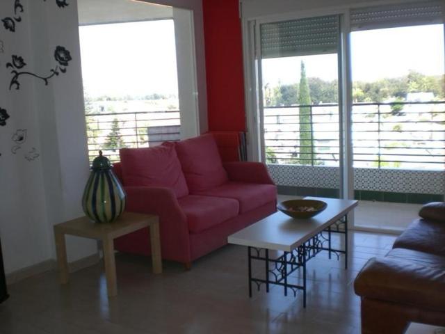 Piso en venta en Torremolinos, Los Alamos photo 0