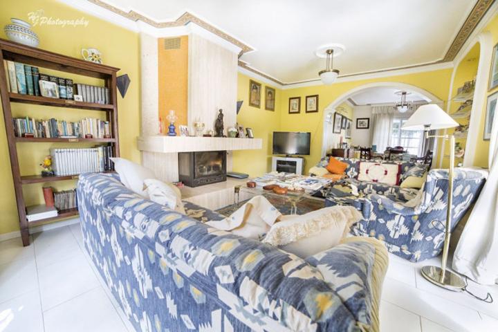 Chalet en venta en Algeciras, San Garcia photo 0