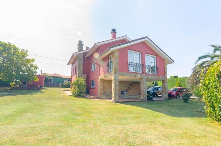 Casa en venta en Gozón, San martin de podes photo 0