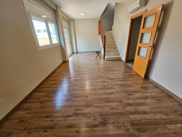 Chalet en venta en Malgrat de Mar, Pabellon municipal germans margall photo 0