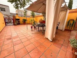 Adosada en venta en Sabadell, Can Oriac photo 0