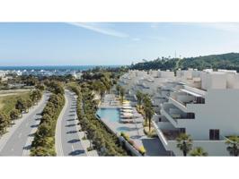 Apartamento en venta en Estepona photo 0