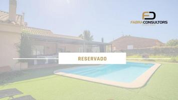 Casa en venta en Cànoves i Samalús, Ca l esmandia photo 0