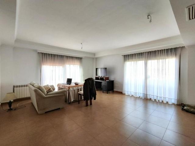 Chalet en venta en Ronda photo 0