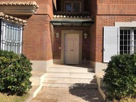 Chalet en venta en Paterna, Entrecruces photo 0