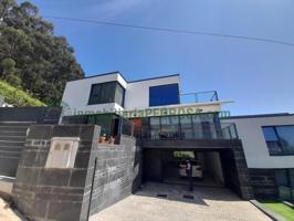 Chalet en venta en Poio, Raxó photo 0