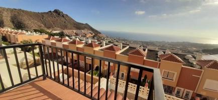 Apartamento en venta en Adeje, Playa de las Americas photo 0