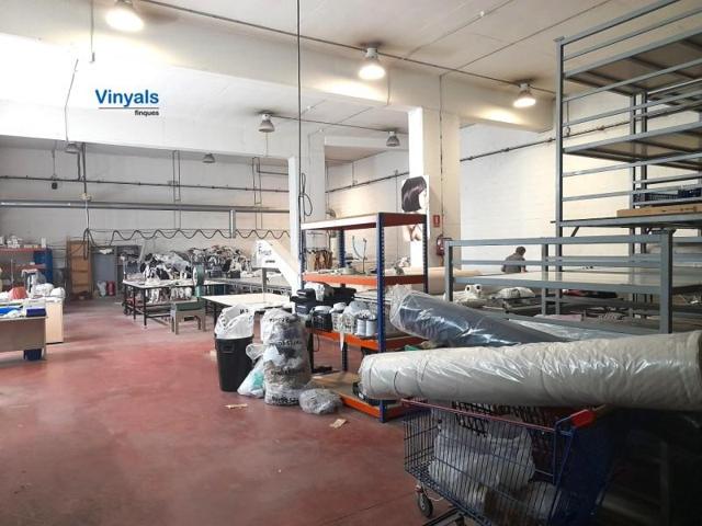 Nave industrial en venta en Mataró, Pla d´en Boet photo 0