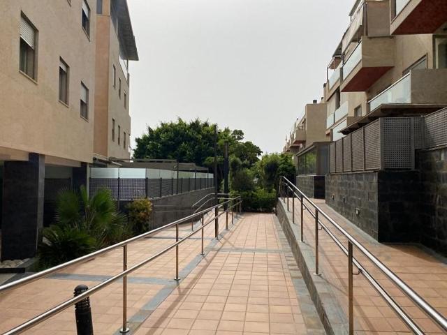 Apartamento en venta en Torremolinos, El Pinillo photo 0