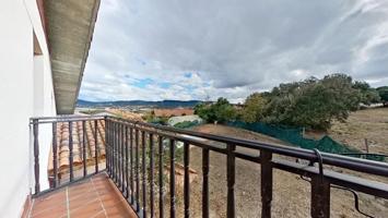 Adosada en venta en Vitoria-Gasteiz, Villodas photo 0