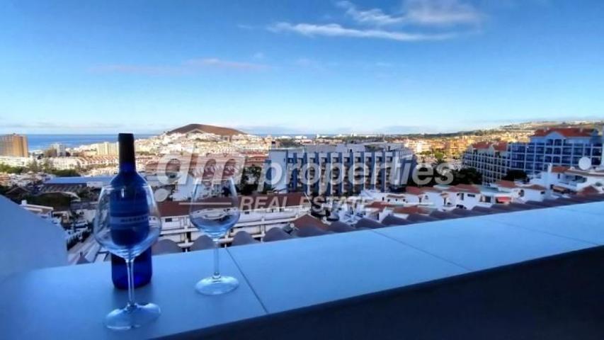 Duplex en venta en Arona, Los Cristianos photo 0