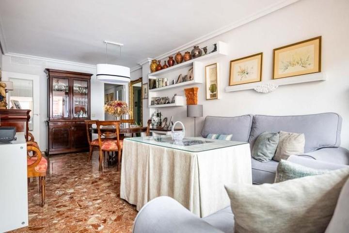 Piso en venta en Sevilla, Ronda de Triana-Patrocinio-Turruñuelo photo 0
