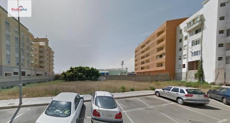 Terreno en venta en Denia, Polideportivo photo 0