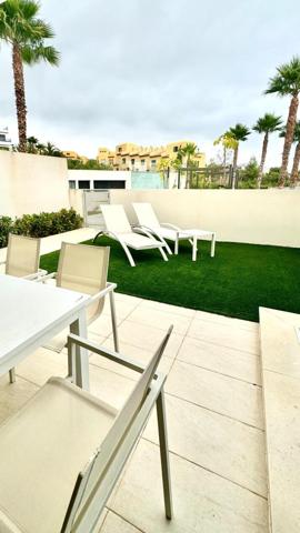 Duplex en venta en Finestrat, Camporrosso village photo 0