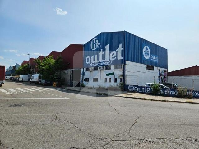 Nave industrial en venta en Valdemoro, Poligono Valmor photo 0