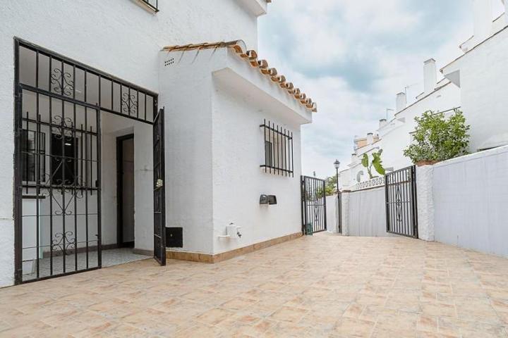 Casa en venta en Torremolinos, La Leala - El Saltillo photo 0
