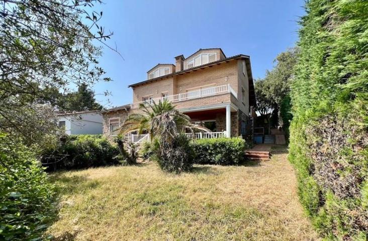 Chalet en venta en Castellnou de Bages, El serrat de castellnou photo 0