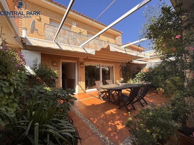 Adosada en venta en Cambrils, Molí de la Torre photo 0