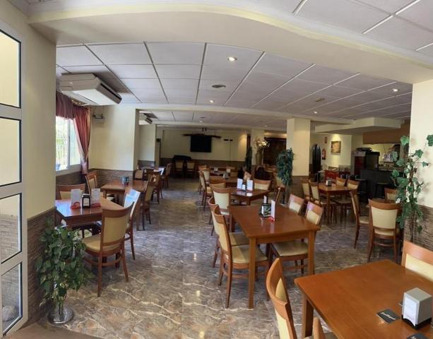 Local comercial en venta en Torrevieja, Punta prima photo 0