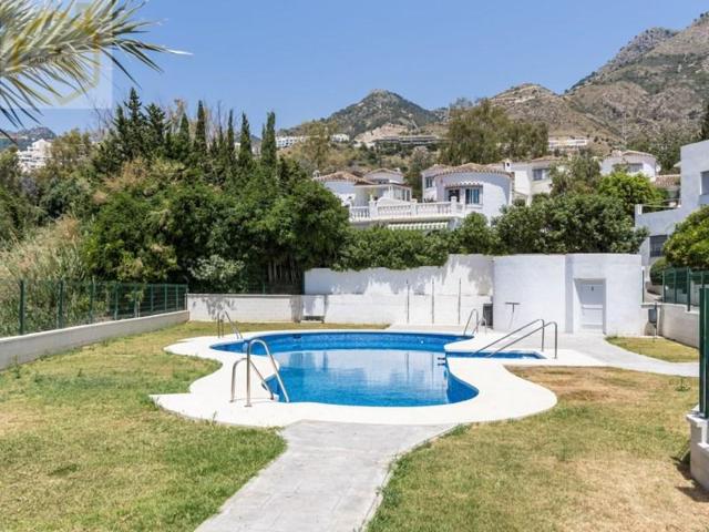 Bungalow en venta en Benalmádena photo 0