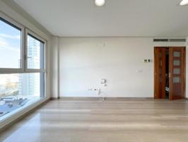 Apartamento en venta en Valencia, Sant Pau photo 0