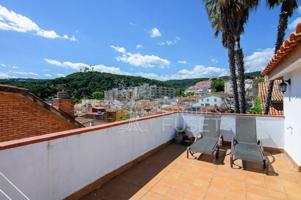 Adosada en venta en Sant Andreu de Llavaneres, Centro photo 0