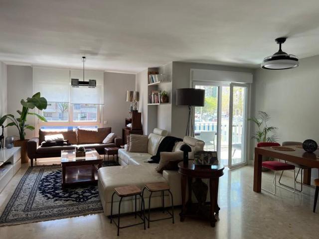 Piso en venta en Zaragoza photo 0