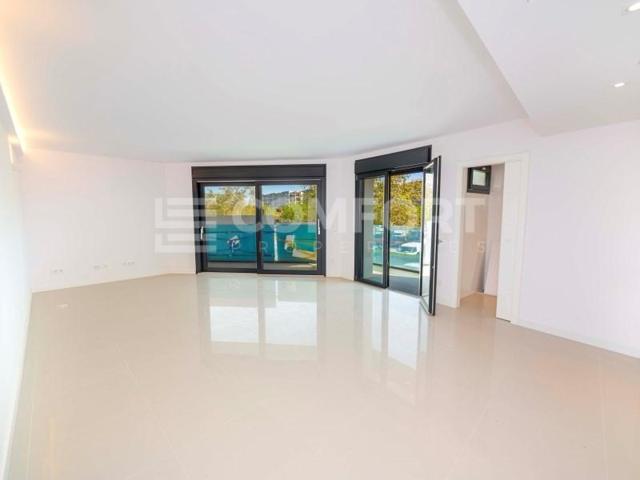 Piso en venta en Alcúdia, Casco Urbano photo 0