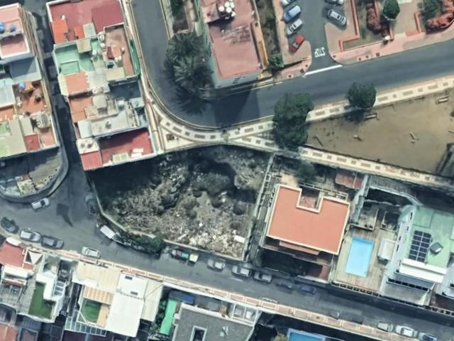 Terreno en venta en Las Palmas de Gran Canaria, Schamann photo 0