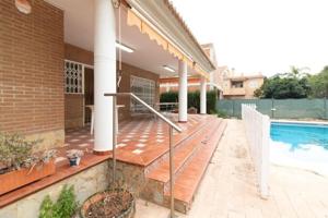 Chalet en venta en Sagunto, Playa almarda photo 0