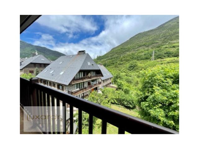 Apartamento en venta en Vielha e Mijaran photo 0