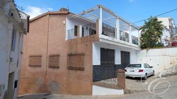 Edificio en venta en Ríogordo, Riogordo photo 0