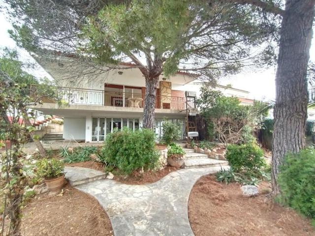 Chalet en venta en Cunit, Cunit photo 0