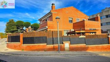 Adosada en venta en Cunit, RESIDENCIAL photo 0