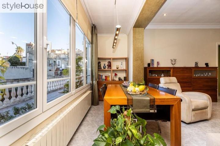 Casa en venta en Terrassa, Centre photo 0