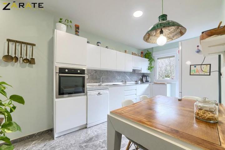 Piso en venta en Bilbao, Begoña photo 0