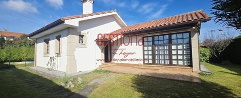 Chalet en venta en Ribamontán al Mar, Galizano photo 0