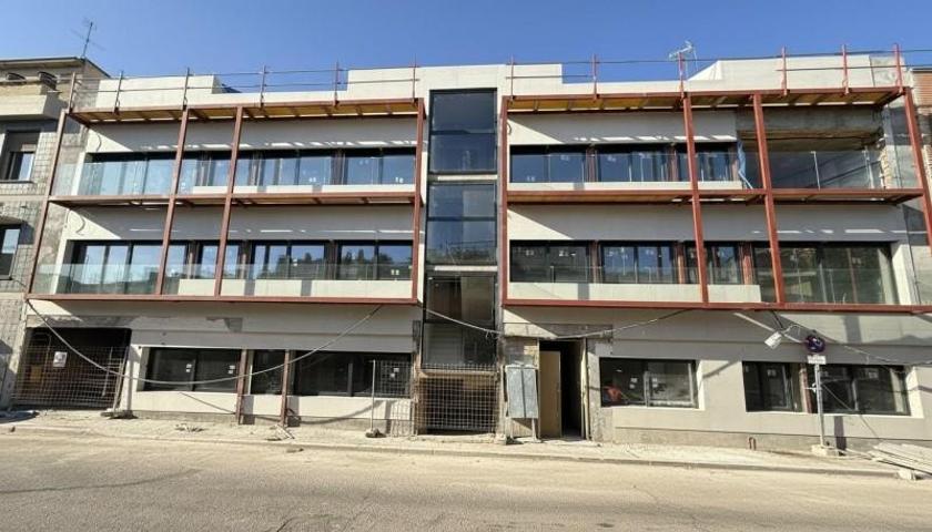 Piso en venta en Sabadell, Creu alta photo 0