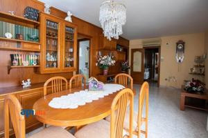 Piso en venta en Esplugues de Llobregat, El Gall photo 0