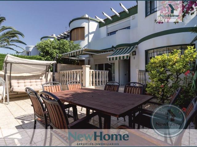 Adosada en venta en El Campello photo 0